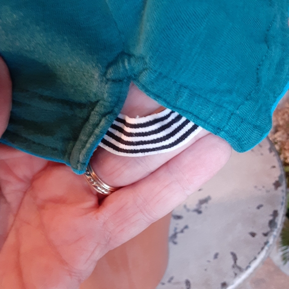 Descendants of Thieves, by Dres Ladro, Ltd. Edition, 3 Button Polo, Size XL - Picture 10 of 11